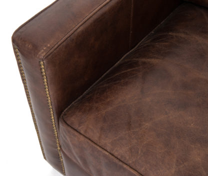 larkin sofa detail 4