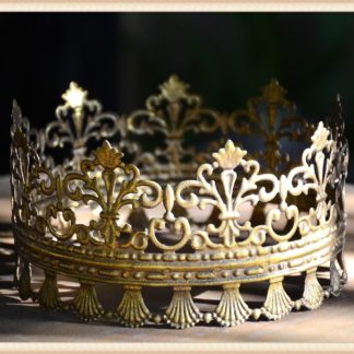 Metal Gold Lace Edge Crown